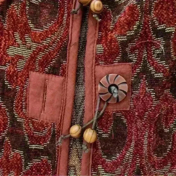 Vintage 90s Flashback Tapestry Jacket Red Burgundy Wooden Size M Button Detail - Picture 10 of 10